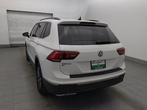 Used 2020 Volkswagen Tiguan SE image 5
