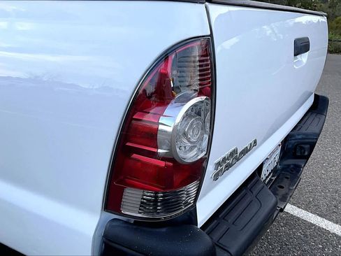 Used 2010 Toyota Tacoma 2WD Regular Cab image 28