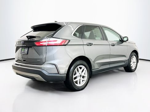 Used 2024 Ford Edge SEL AWD/4WD image 9