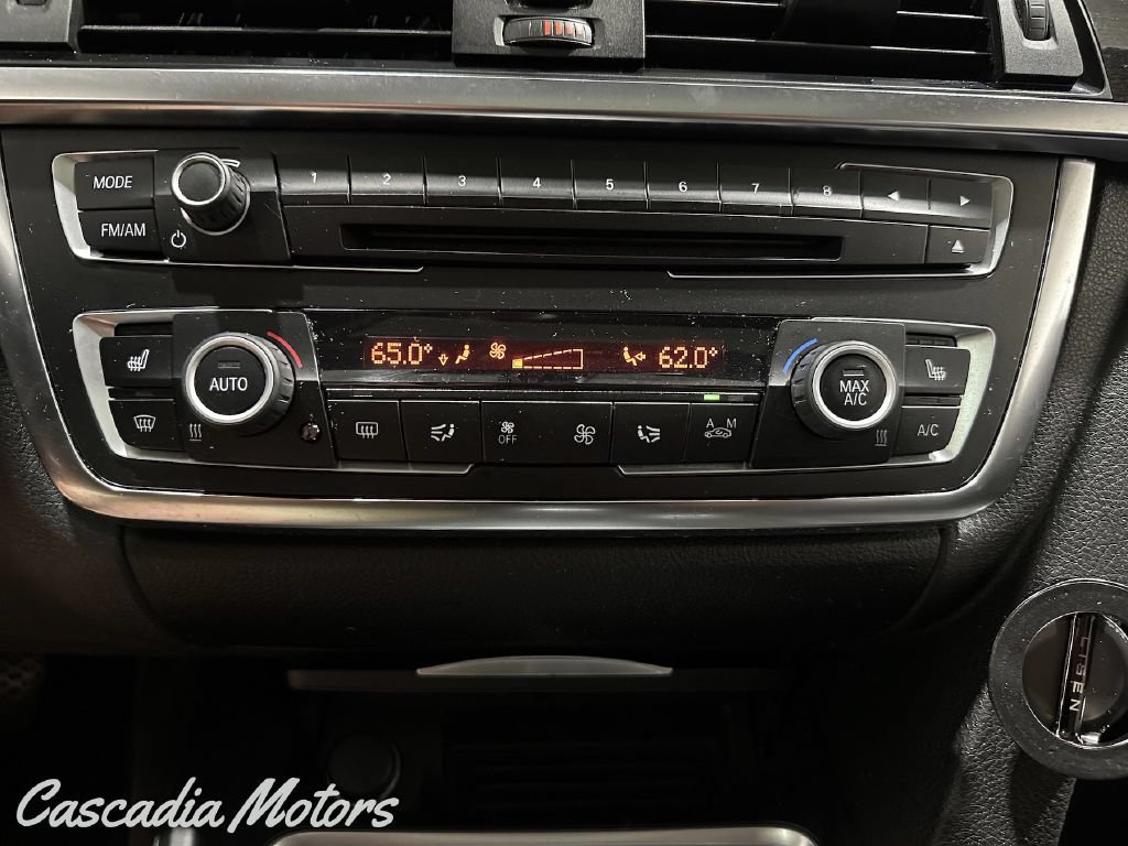 Used 2015 BMW 328i xDrive Wagon AWD/4WD image 38
