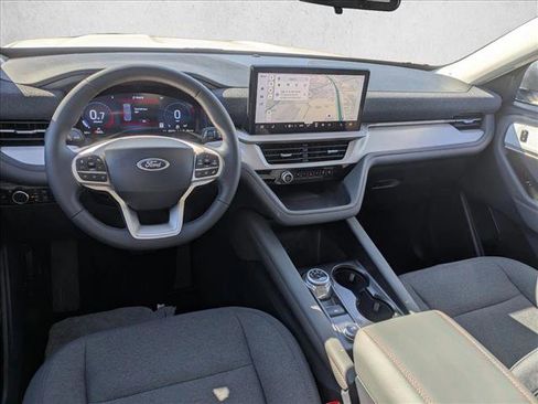 New 2026 Ford Explorer Active image 14