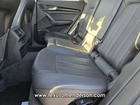 Used 2020 Audi Q5 2.0T Premium Plus w/ Premium Plus Package AWD/4WD image 12