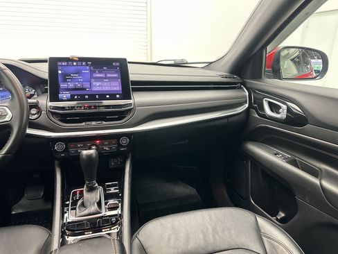 Used 2022 Jeep Compass Limited AWD/4WD image 28