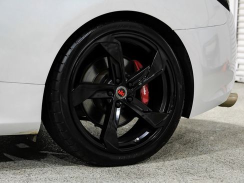 Used 2013 Hyundai Genesis 3.8 image 46