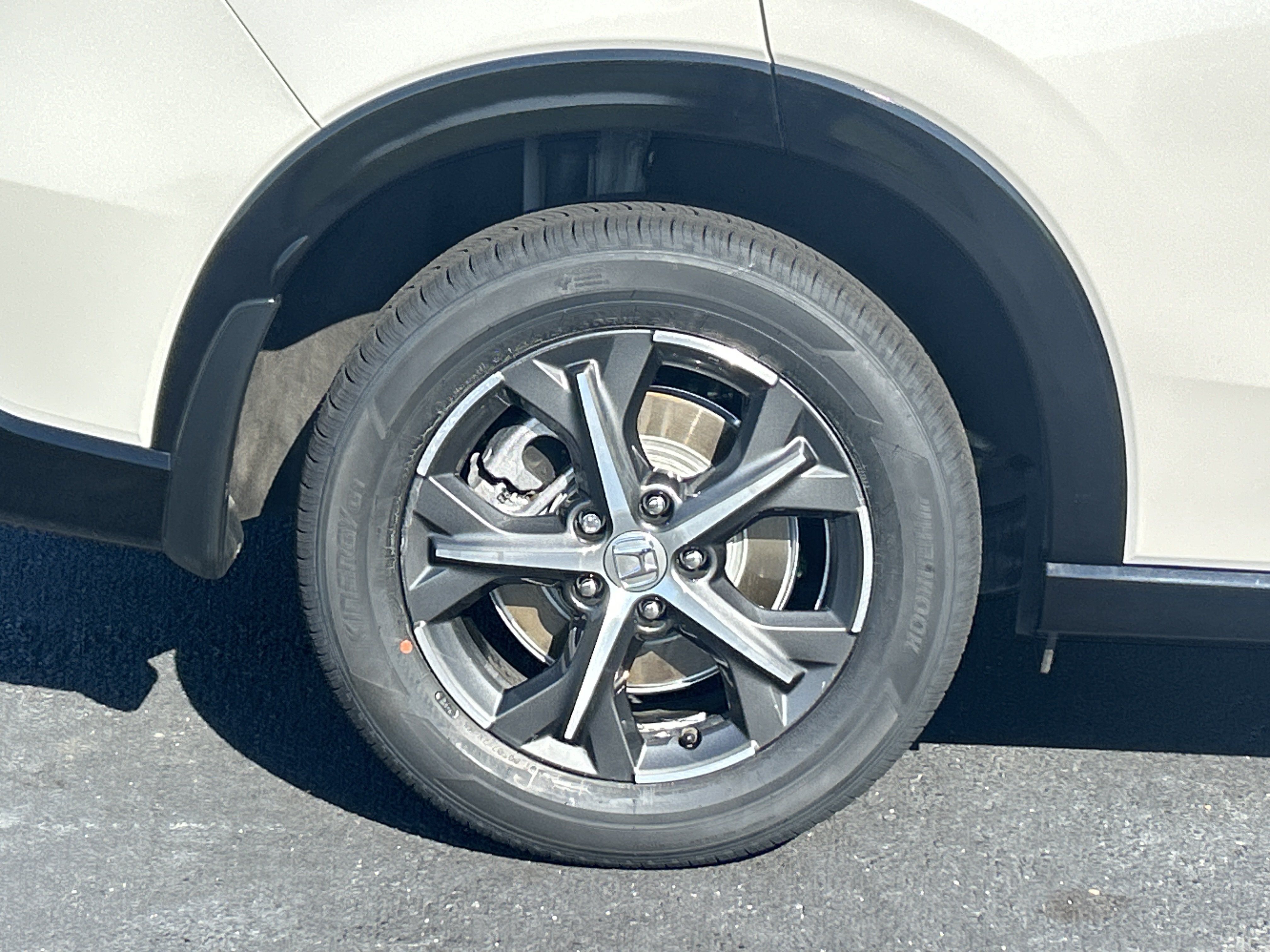 Certified 2025 Honda HR-V EX-L image 34