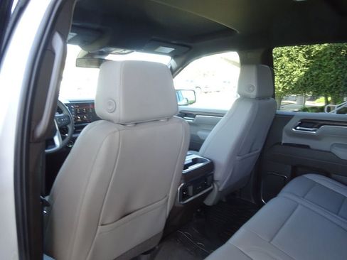 New 2026 GMC Sierra 1500 SLT AWD/4WD image 21