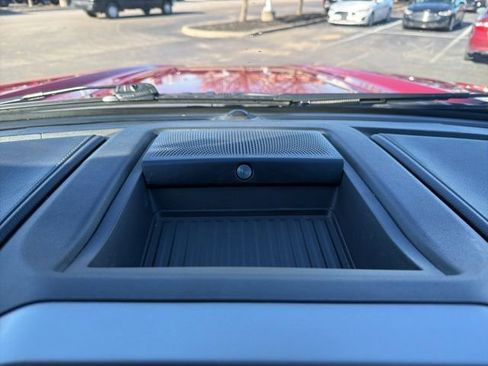 Certified 2022 Ford F250 Lariat w/ Black Appearance Package image 28