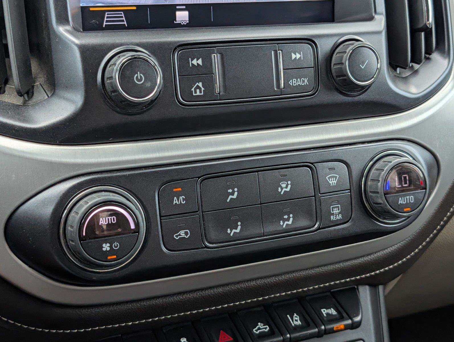 Used 2020 GMC Canyon SLT w/ Driver Alert Package AWD/4WD image 19
