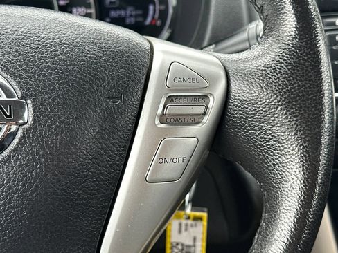 Used 2018 Nissan Versa Note SV FWD image 29