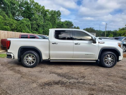 Used 2019 GMC Sierra 1500 Denali w/ Technology Package AWD/4WD image 8