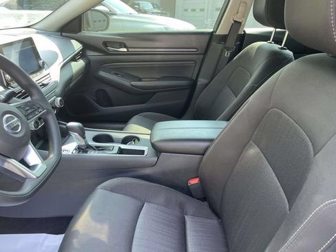 Used 2020 Nissan Altima 2.5 S FWD image 14