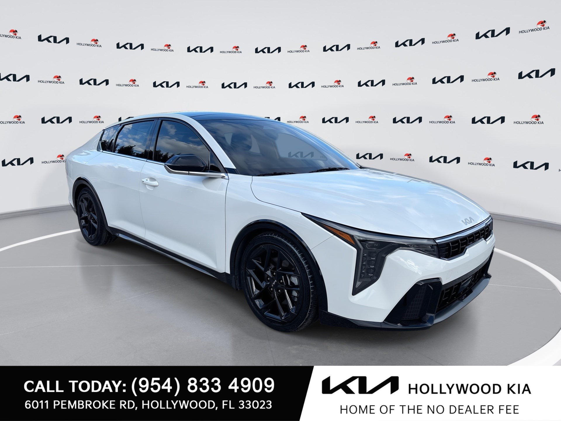 Certified 2025 Kia K4 GT-Line Turbo FWD image 1