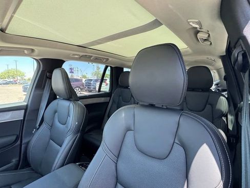 New 2025 Volvo XC90 T8 Ultra w/ Protection Package Premier image 15