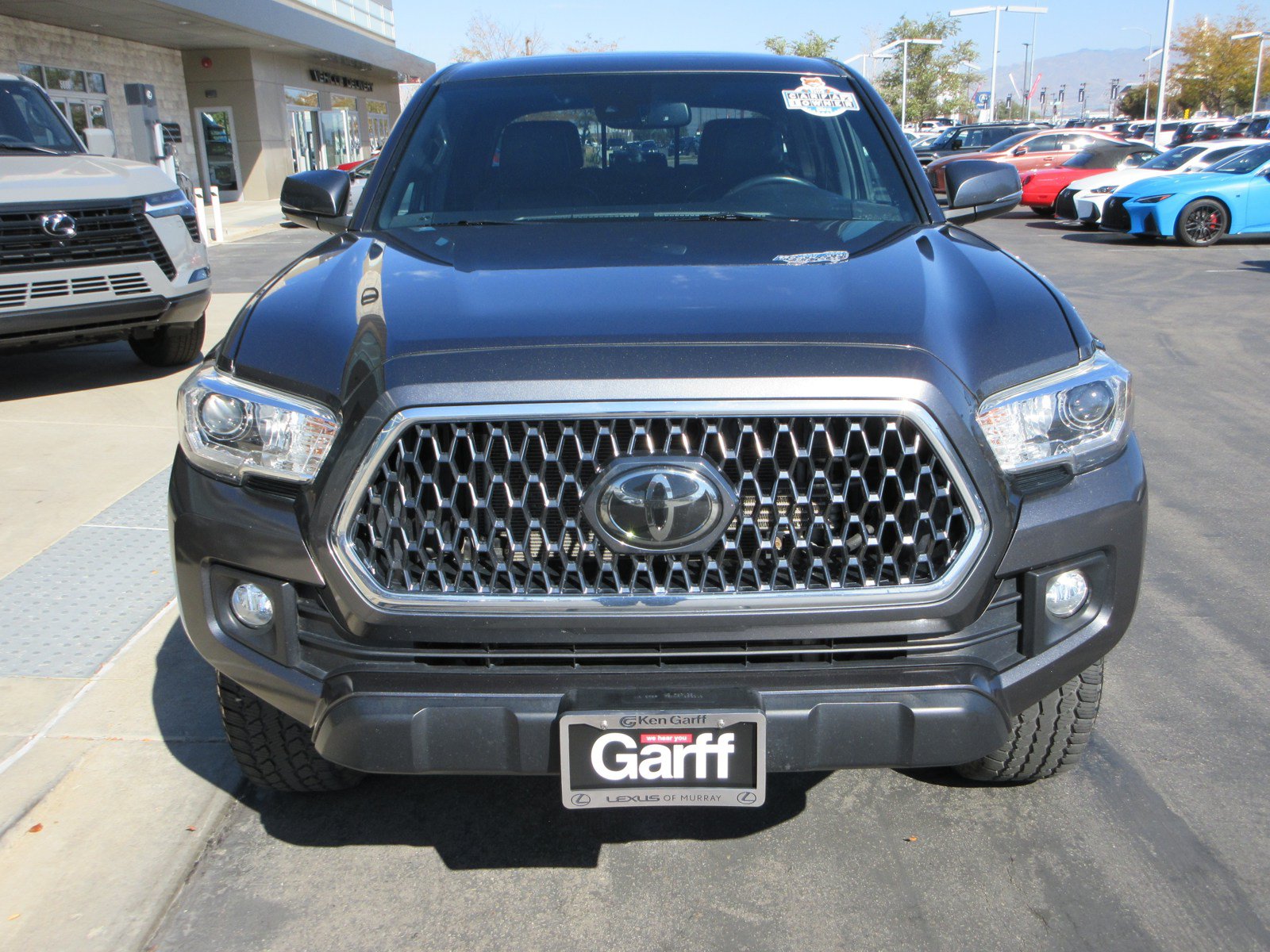 Used 2019 Toyota Tacoma TRD Off-Road AWD/4WD image 16