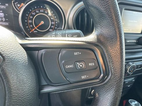 Used 2019 Jeep Wrangler Unlimited Sport AWD/4WD image 22