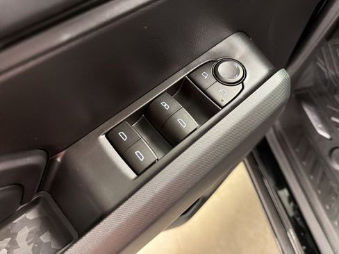 New 2026 Chevrolet Colorado Trail Boss AWD/4WD image 12