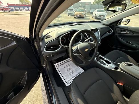 Used 2023 Chevrolet Malibu LT FWD image 8