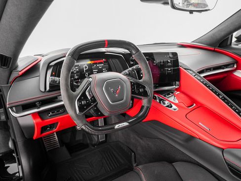 Used 2024 Chevrolet Corvette Z06 w/ Z07 Performance Package RWD image 20