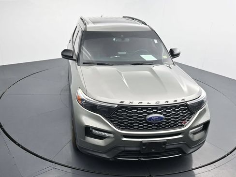 Used 2020 Ford Explorer ST w/ Premium Technology Package AWD/4WD image 18