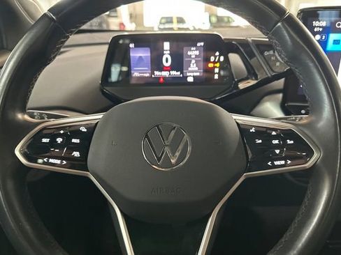Certified 2022 Volkswagen ID.4 Pro S image 29