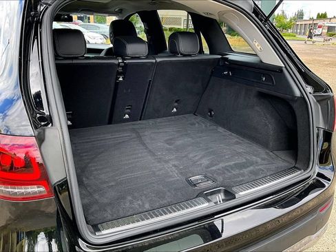 Used 2022 Mercedes-Benz GLC 300 4MATIC image 35