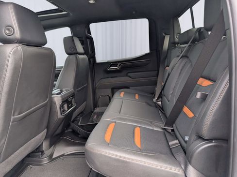 Certified 2025 GMC Sierra 1500 AT4 w/ Technology Package image 14