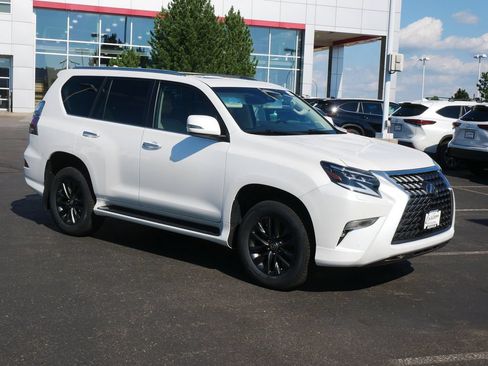 Used 2023 Lexus GX 460 Premium AWD/4WD image 2
