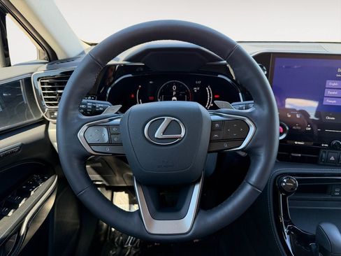 Used 2024 Lexus NX 350 AWD w/ Vision Package image 13