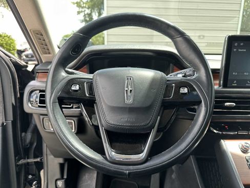Used 2022 Lincoln Aviator Reserve w/ Equipment Group 201A RWD image 21