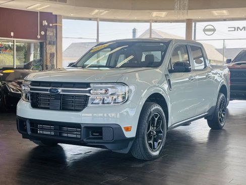 Used 2024 Ford Maverick Lariat w/ FX4 Off-Road Package AWD/4WD image 20