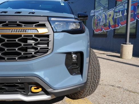 Used 2026 Ford Explorer Tremor w/ Tremor Ultimate Package AWD/4WD image 3