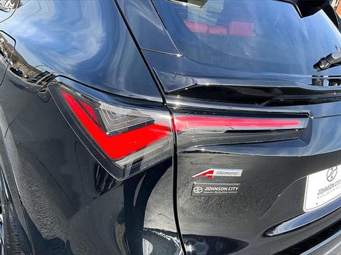 Certified 2025 Acura ADX A-Spec image 30