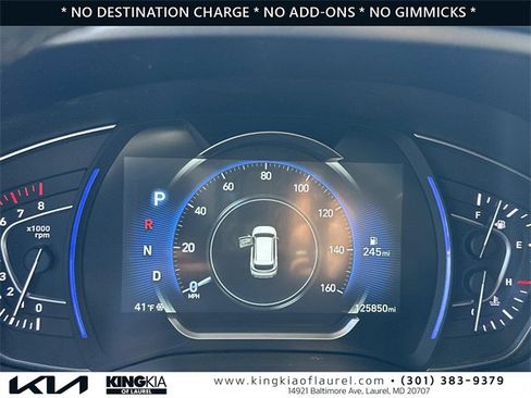 Used 2020 Hyundai Santa Fe Limited image 13