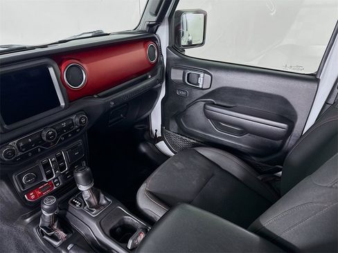 Used 2021 Jeep Wrangler Unlimited Rubicon image 24