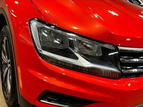 Used 2019 Volkswagen Tiguan SEL AWD/4WD image 25