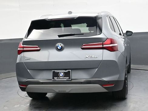 Used 2025 BMW X3 xDrive30i AWD/4WD image 4
