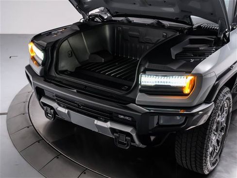Used 2025 GMC Hummer EV 3X AWD/4WD image 11