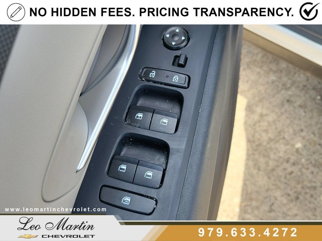 Used 2023 Hyundai Tucson SE FWD image 16