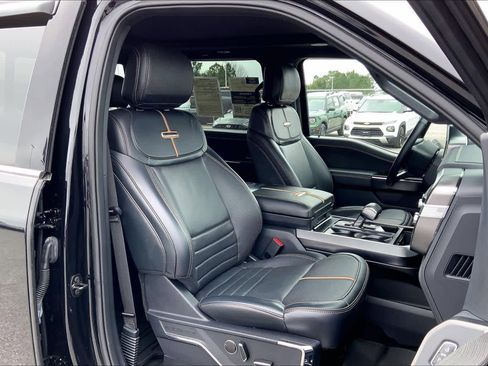 Certified 2022 Ford F150 Platinum w/ Equipment Group 701A High image 9