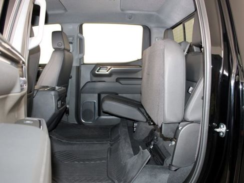 Used 2025 Chevrolet Silverado 1500 LT Trail Boss w/ LT Trail Boss Premium Package AWD/4WD image 22
