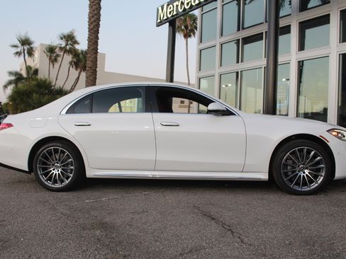 New 2025 Mercedes-Benz S 580 4MATIC Sedan image 8