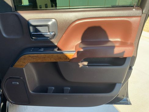 Used 2015 Chevrolet Silverado 3500 High Country w/ Duramax Plus Package image 13