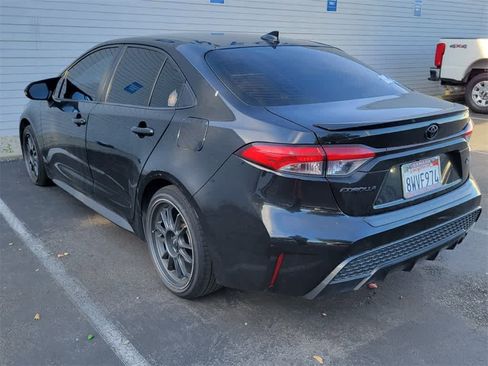 Used 2021 Toyota Corolla SE image 5