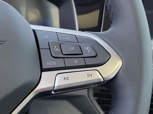 New 2026 Volkswagen Jetta SE FWD image 22