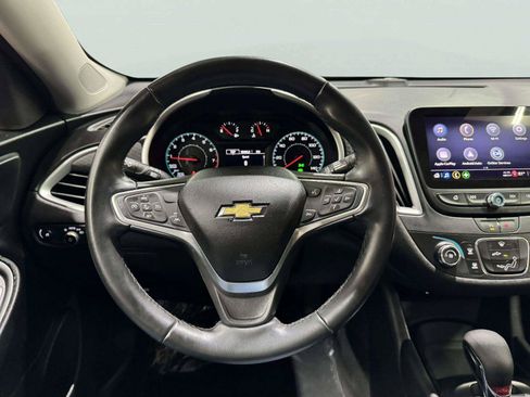 Used 2023 Chevrolet Malibu RS FWD image 48