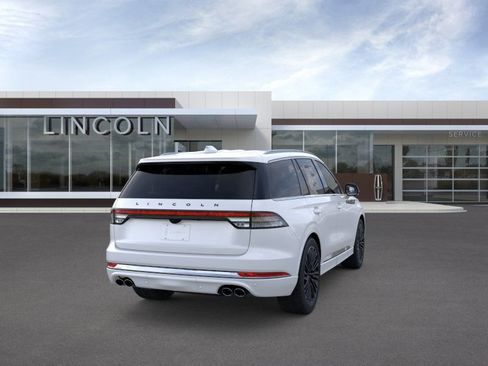 New 2026 Lincoln Aviator Black Label image 8