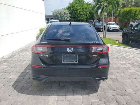 Used 2024 Honda Civic Sport image 5