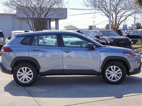 Used 2026 Toyota Corolla Cross L image 20