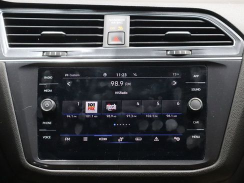 Used 2022 Volkswagen Tiguan SE image 24