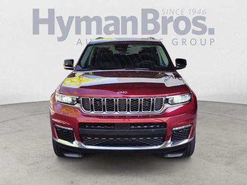 Used 2024 Jeep Grand Cherokee L Limited RWD image 8